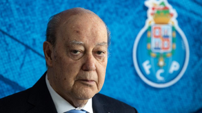 Pinto da Costa responde a Villas-Boas: «É natural que esteja um bocadinho tolinho, mas pior que ser tolinho, é ser imbecil»