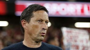 Dúvida no ataque: o onze provável do Benfica para o dérbi da Taça com o Sporting