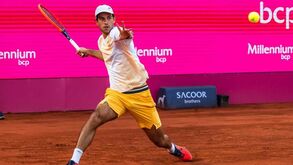 Estoril Open: Borges e Cabral também têm estreia adiada pela chuva