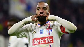 Lacazette leva o Lyon à final da Taça de França