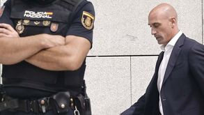 Rubiales volta a negar corrupção