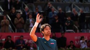 Estoril Open: João Sousa perde no último jogo de singulares da carreira
