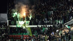 Quatro minutos de interrupções de jogo custam 12.750 euros ao Sporting
