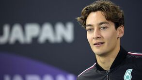 George Russell e os rumores de Vettel na Mercedes: «Qualquer um será bem-vindo»