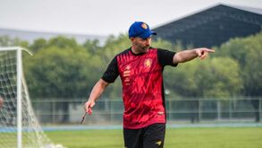 Treinador revela que analisou adversário... pelo Youtube: «O português não é burro»