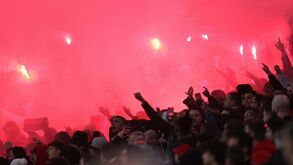 Benfica desconhece proibição de adeptos em Marselha: águias já contactaram UEFA e direção do clube francês