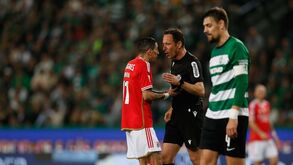 Di María e Hjulmand deviam ter sido expulsos? Os casos do Sporting-Benfica