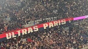 «Antero Henrique, o cancro do PSG»: a tarja dos adeptos parisienses para o dirigente português
