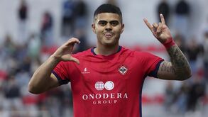 Oliveirense-Benfica B, 3-1: bis de João Paulo Queiroz decide jogo