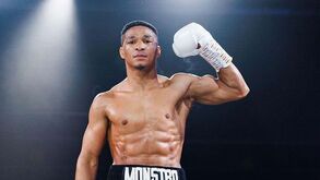 Uisma Lima é Campeão Intercontinental de boxe da IBF