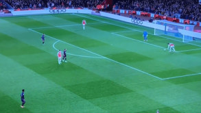 «Situação inusitada mas devia ter sido marcado penálti»: Especialistas Record e o lance polémico do Arsenal-Bayern