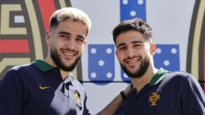 Quem seria melhor como jogador de futebol? Tomás Paçó oferece-se a Amorim para 'box-to-box' ou ala direito