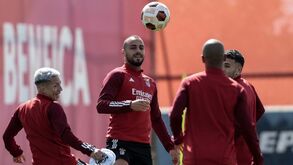 Mexidas na frente de ataque: Arthur Cabral deve voltar ao onze frente ao Marselha