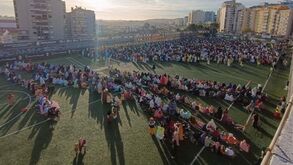 E. Amadora abre portas para comunidade muçulmana celebrar fim do Ramadão