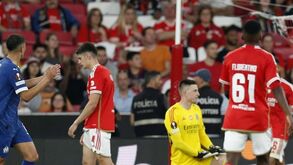 A crónica do Benfica-Marselha, 2-1: Um brinde que tira algum ânimo à festa