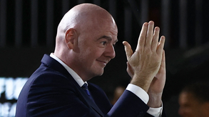 Infantino justifica modelo inédito: «Vai ser algo especial e único. É um 'Mundial Centenário'»