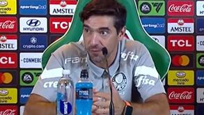 Abel Ferreira deixa recado aos adeptos: «Quantos mais formos no nosso chiqueiro, melhor» 