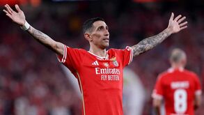 Golo de Di María ao Marselha eleito o melhor da semana na Liga Europa