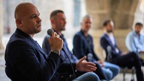 V. Guimarães oficializa demissão do vice-presidente e aponta sucessor