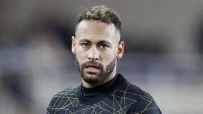 Neymar terá agredido Gharbi e insultado Vitinha no PSG
