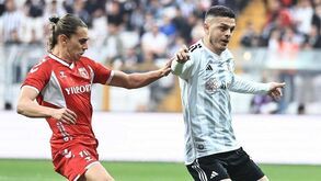Besiktas de Fernando Santos soma quinto jogo seguido sem vencer na Liga turca
