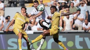 A crónica do V. Guimarães-Farense, 1-1: Cabeça para cima também dá vertigem
