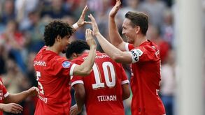 PSV arrasador com título à vista