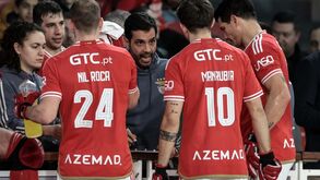 Benfica goleia Riba d'Ave para o campeonato