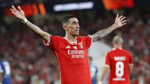 Rosario Central tem a camisola 11 à espera de Di María
