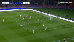 Do meio da rua: o golaço de Vitinha no Barcelona-PSG