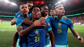 Andreas Pereira 'louco' com Endrick: «Ele é iluminado... um monstro»