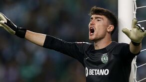 A estreia em clássicos... com um prémio: Sporting vai voltar a investir em Franco Israel
