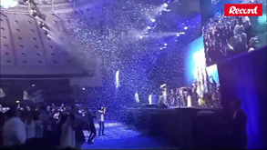 Confetis e hino do FC Porto no encerramento da ação de campanha de Villas-Boas no Super Bock Arena
