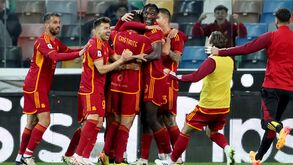 Roma mais confortável na luta pela Champions
