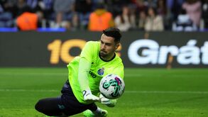 Diogo Costa ainda em tratamento