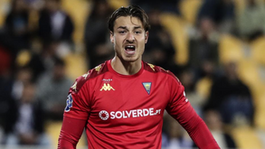 Dani Figueira pode voltar à baliza do Estoril