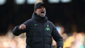 Klopp 'chama' Arne Slot para o Liverpool: «É o melhor trabalho e o melhor clube do mundo»