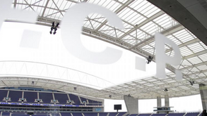 Eleições no FC Porto: Auditório preparado para receber o vencedor