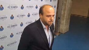 Representante da lista de Pinto da Costa explica atraso: «Elementos das mesas tiveram de ser alterados...»