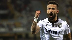V. Guimarães nega problema com Tiago Silva e afastamento do jogo com Boavista