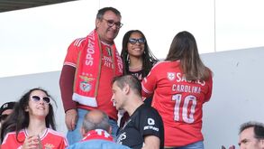 Jéssica Silva muito requisitada nas bancadas e Pauleta com nova lesão: as imagens do Benfica-Länk Vilaverdense