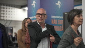 O momento em que Nuno Lobo votou nas eleições do FC Porto