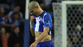 Pepe falha clássico por lesão