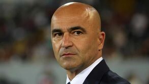 Italianos colocam Roberto Martínez na lista do Milan