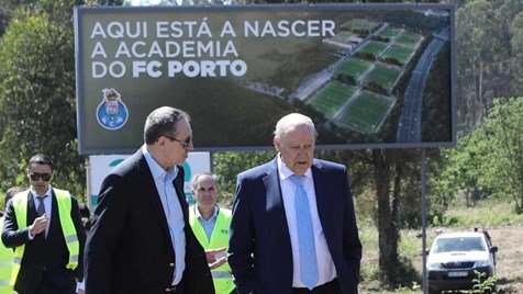 Academia do FC Porto: reunião na CM Maia e notificação a chegar ao Dragão