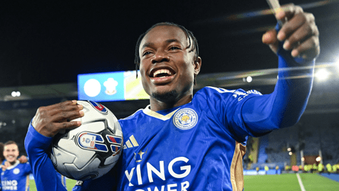 Leicester de Fatawu está de volta à Premier League e Sporting recebe 7,9 milhões de euros