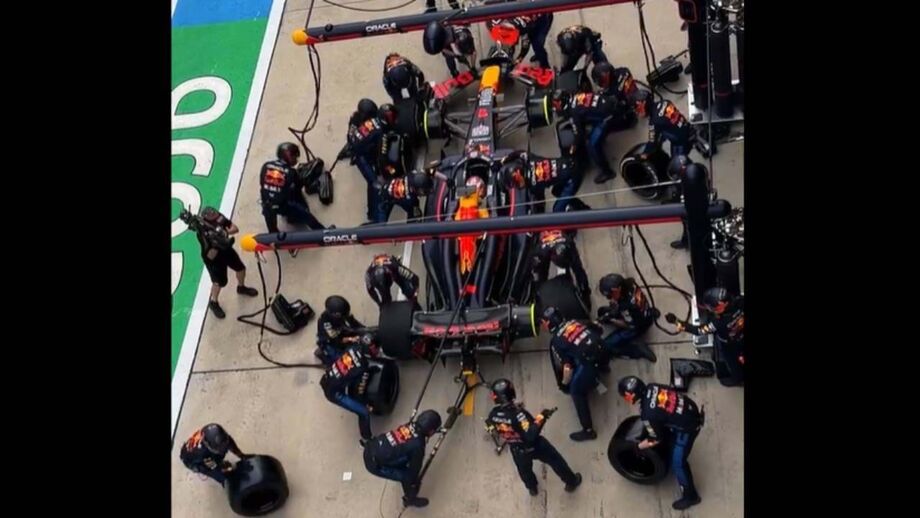 Mecânicos da equipa austríaca deram show no GP da China
