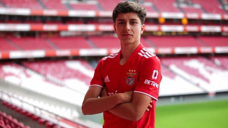 /fotospublicadas/Fotos/2-43507615#5e8680d9cf3a44728bb9c4d3c58fa8f2 (21079445) (Milenium)