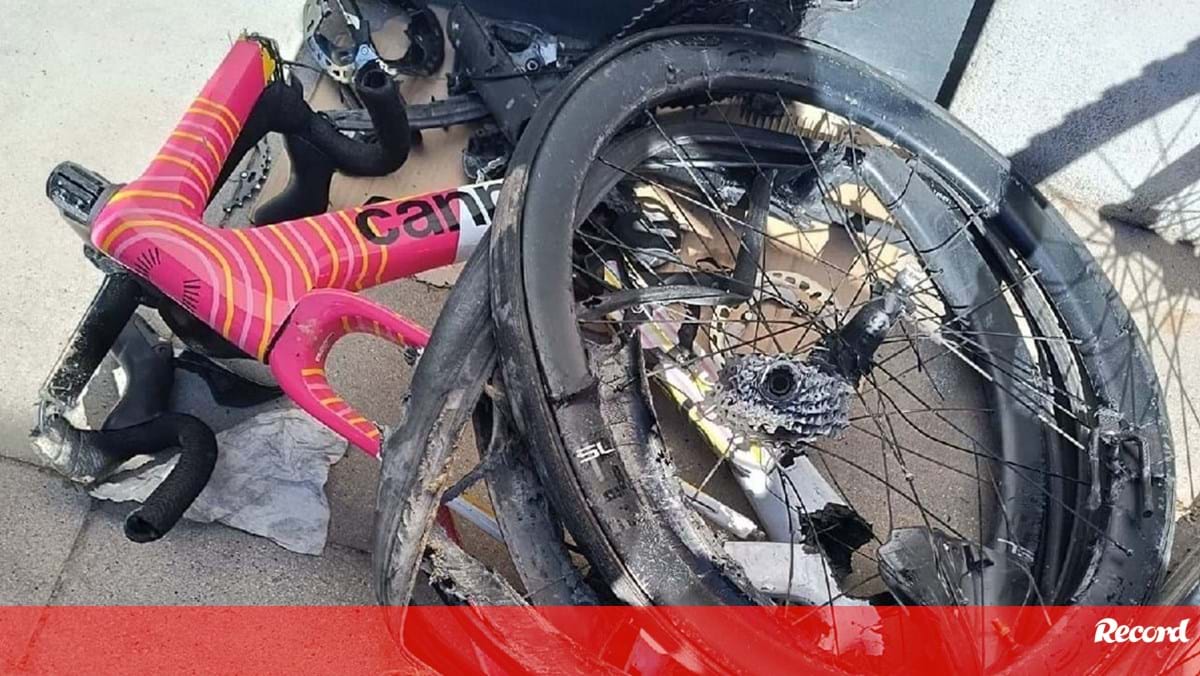 Andrey Amador foi atropelado por camião: bicicleta do costa-riquenho ficou neste estado