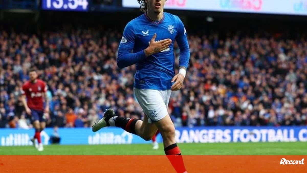 Fábio Silva marca mas não evita empate do Rangers